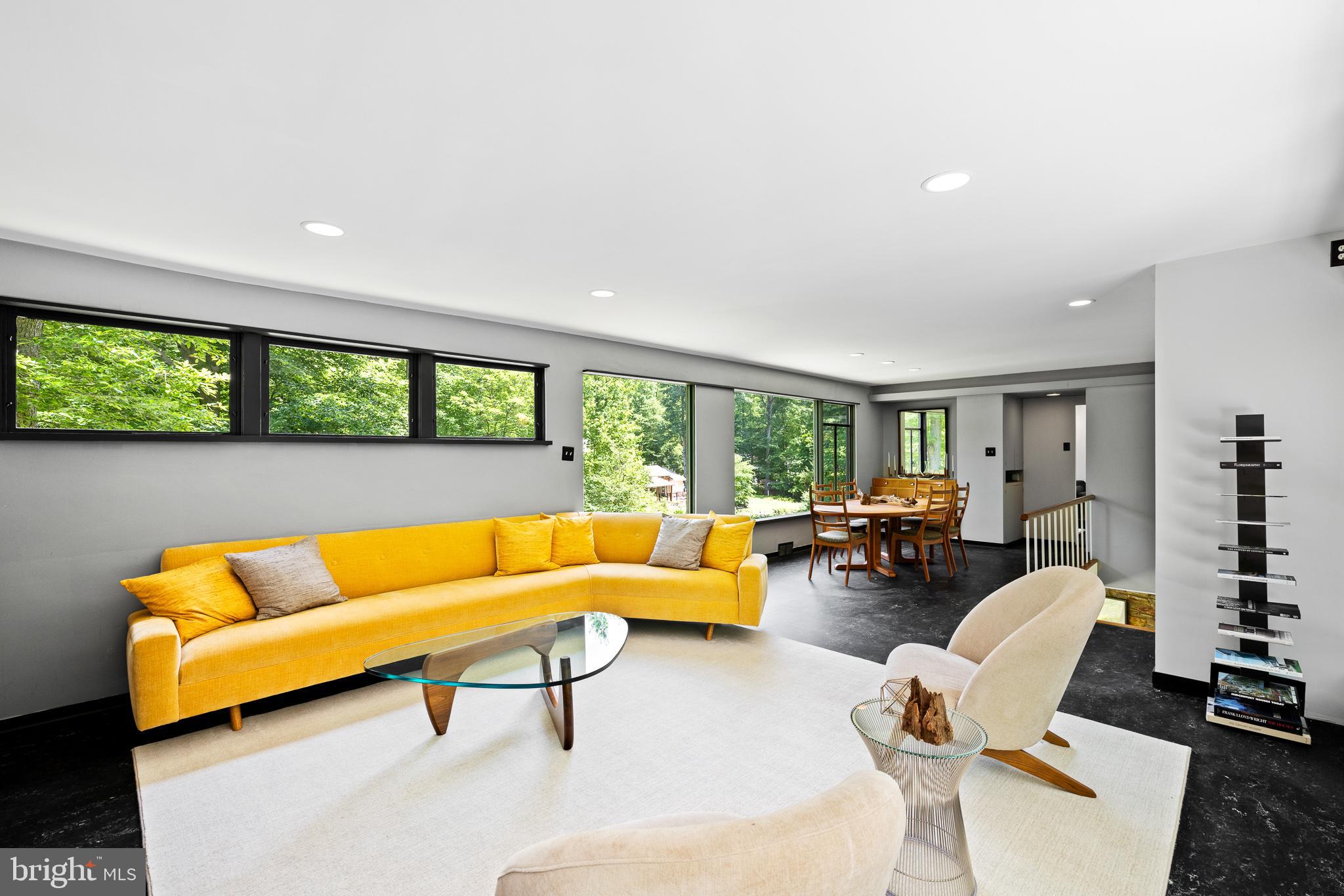 2435 Edge Hill Road Huntingdon Valley, PA 19006 - Photo 24 of 102