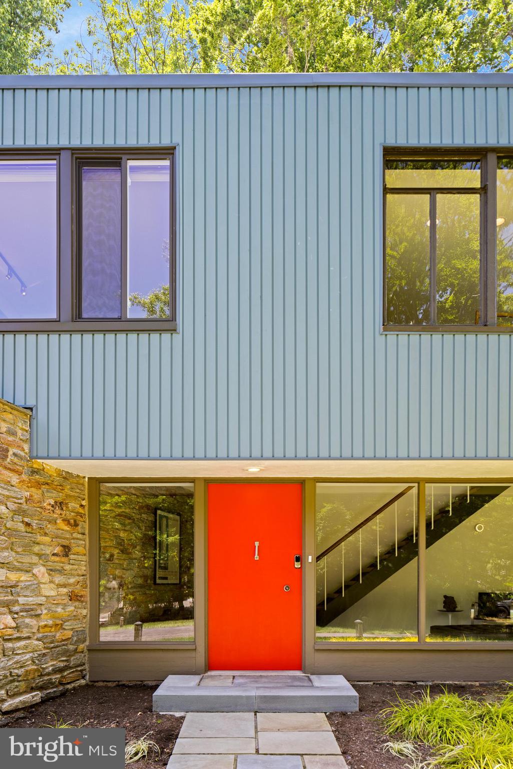 2435 Edge Hill Road Huntingdon Valley, PA 19006 - Photo 7 of 102