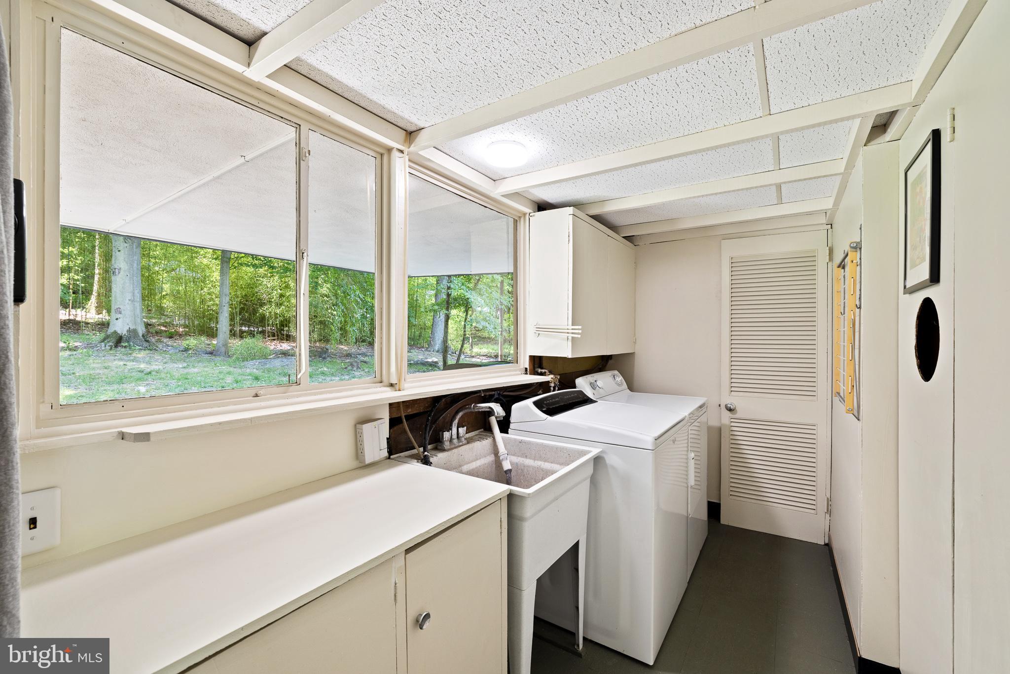 2435 Edge Hill Road Huntingdon Valley, PA 19006 - Photo 71 of 102