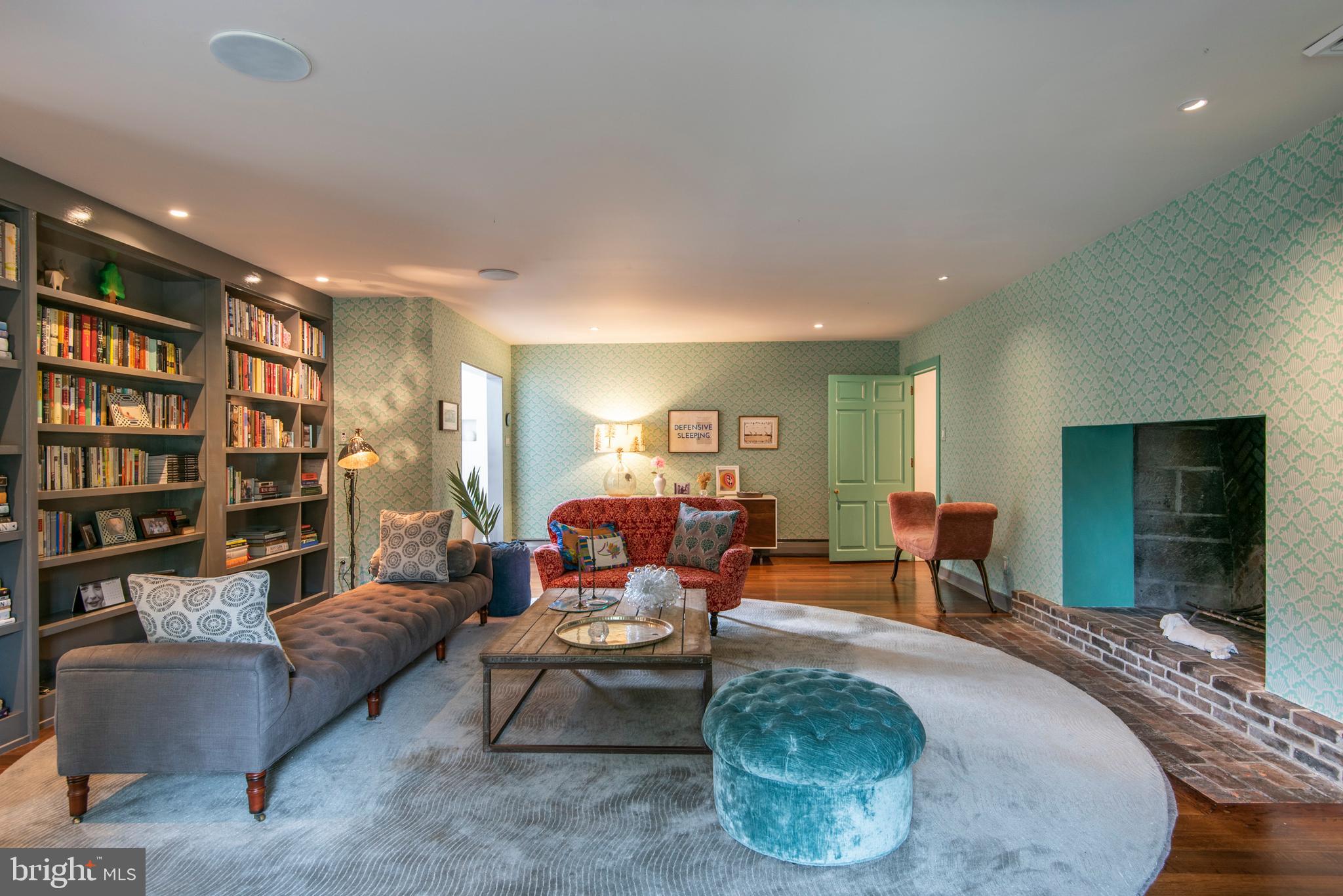600 St Andrews Road Philadelphia, PA 19118 - Photo 17 of 60 Sitting room