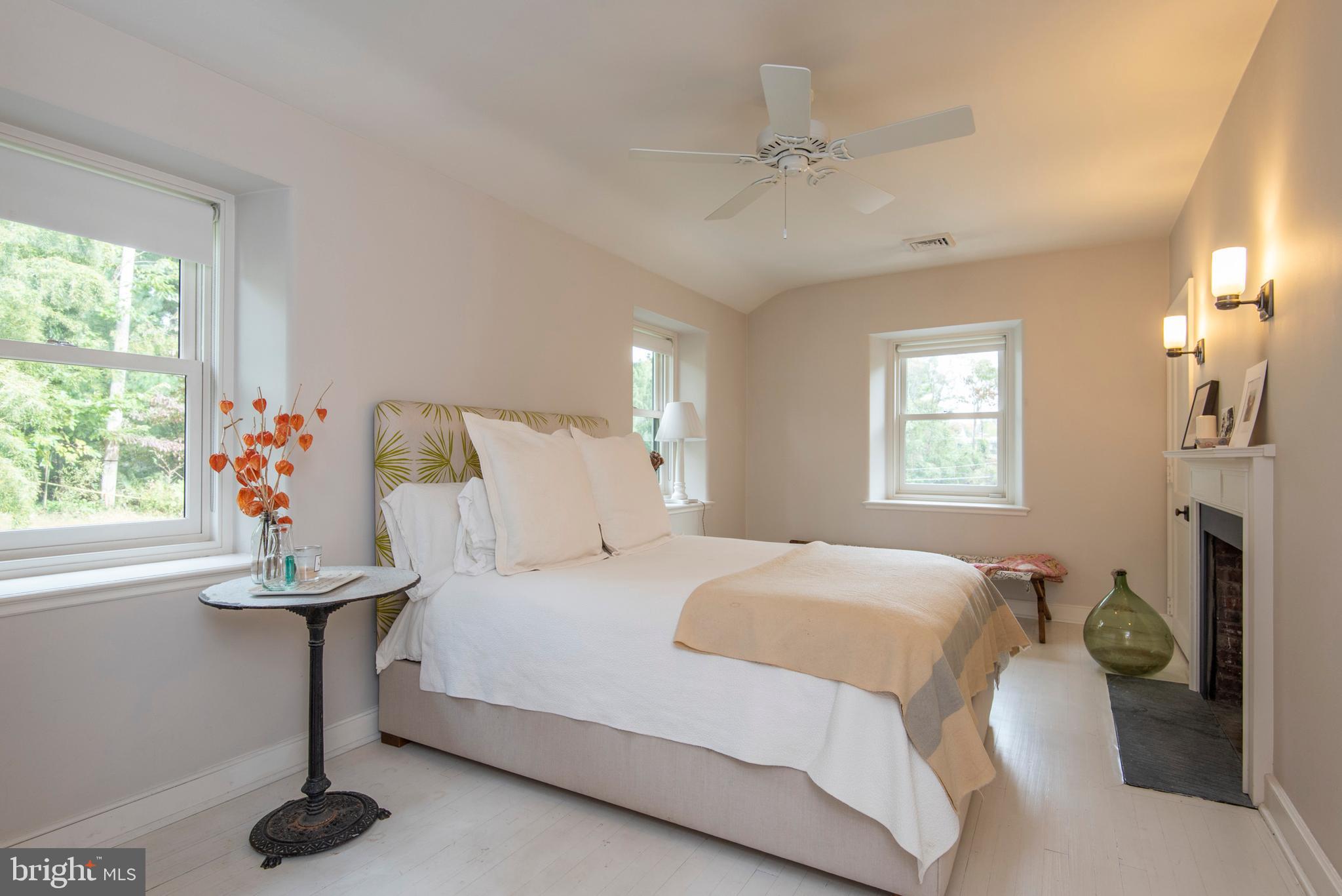 600 St Andrews Road Philadelphia, PA 19118 - Photo 19 of 60 First floor bedroom