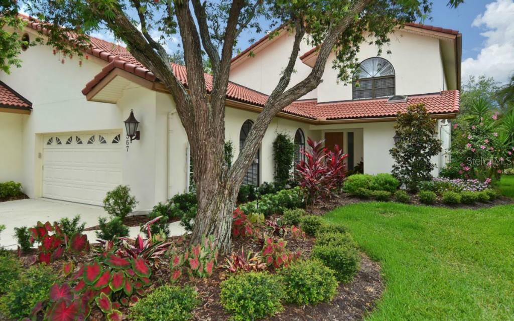 4567 Las Brisas Lane Sarasota, FL 34238 - Photo 1 of 1
