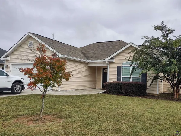 $1,795 | 304 South Charity Lane, Warner Robins, GA 31088