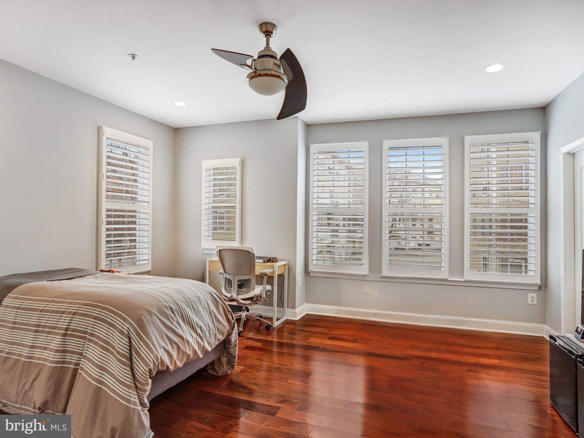 101 Bucksfield Road, Unit 101 Gaithersburg, MD 20878 - Photo 4 of 15 Gallery Image 4