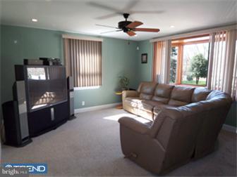 113 Trevose Road Trevose, PA 19053 - Photo 5 of 12
