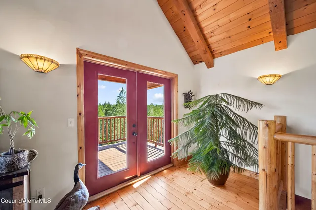 $1,999,990 | 8899 West Coeur D'Alene Drive, Spirit Lake, ID 83869