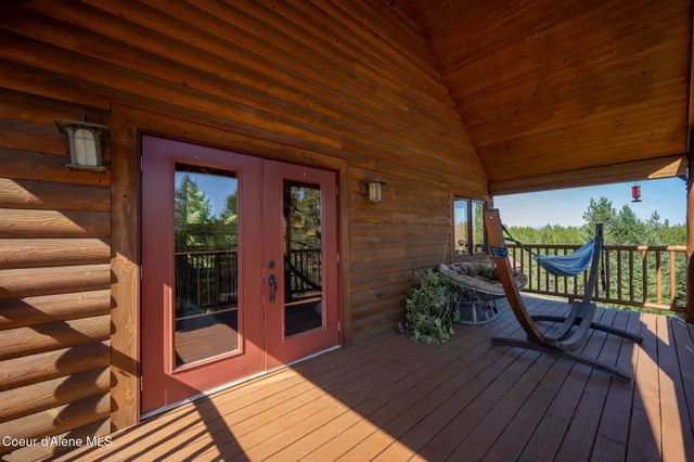 $1,999,990 | 8899 West Coeur D'Alene Drive, Spirit Lake, ID 83869