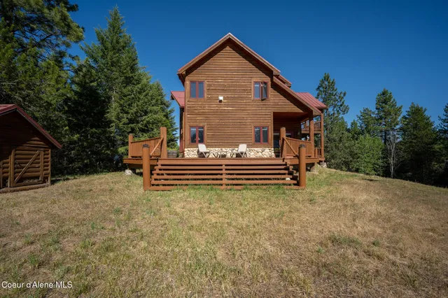 $1,999,990 | 8899 West Coeur D'Alene Drive, Spirit Lake, ID 83869