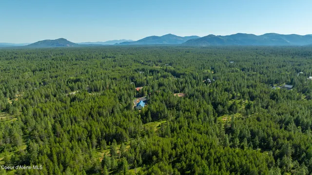 $1,999,990 | 8899 West Coeur D'Alene Drive, Spirit Lake, ID 83869