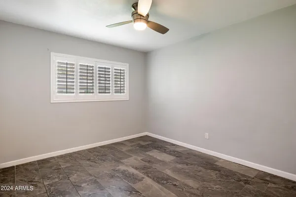 $1,400 | 512 East Roanoke Avenue, Unit 6, Phoenix, AZ 85012