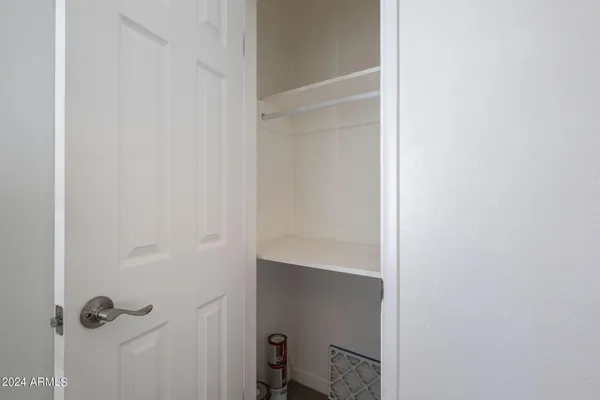 $1,400 | 512 East Roanoke Avenue, Unit 6, Phoenix, AZ 85012