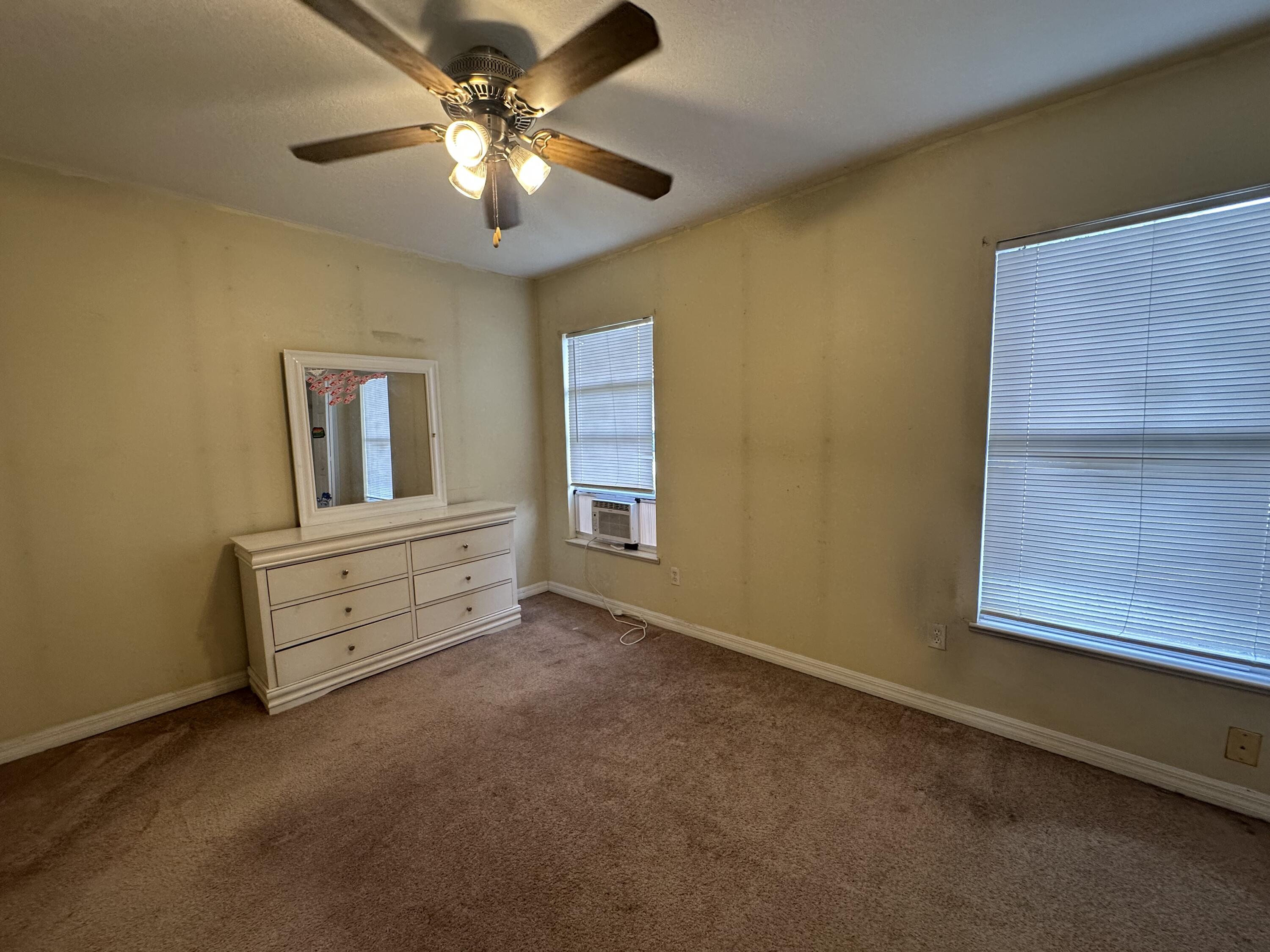 2525 Southwest Cameo Boulevard Port St. Lucie, FL 34953 - Photo 9 of 13 IMG_7051