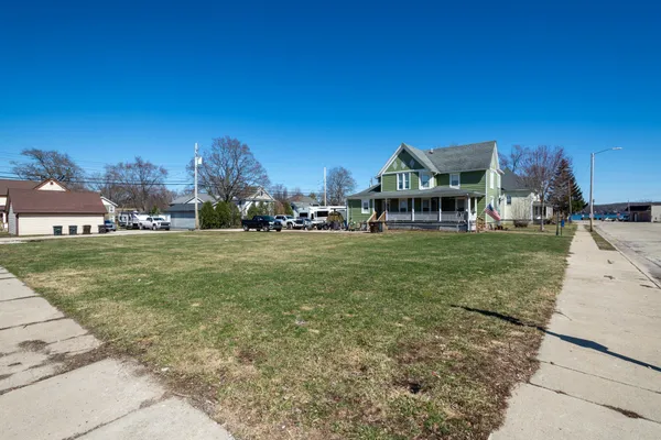 $25,000 | 300 East Lake Street, Silver Lake, WI 53170