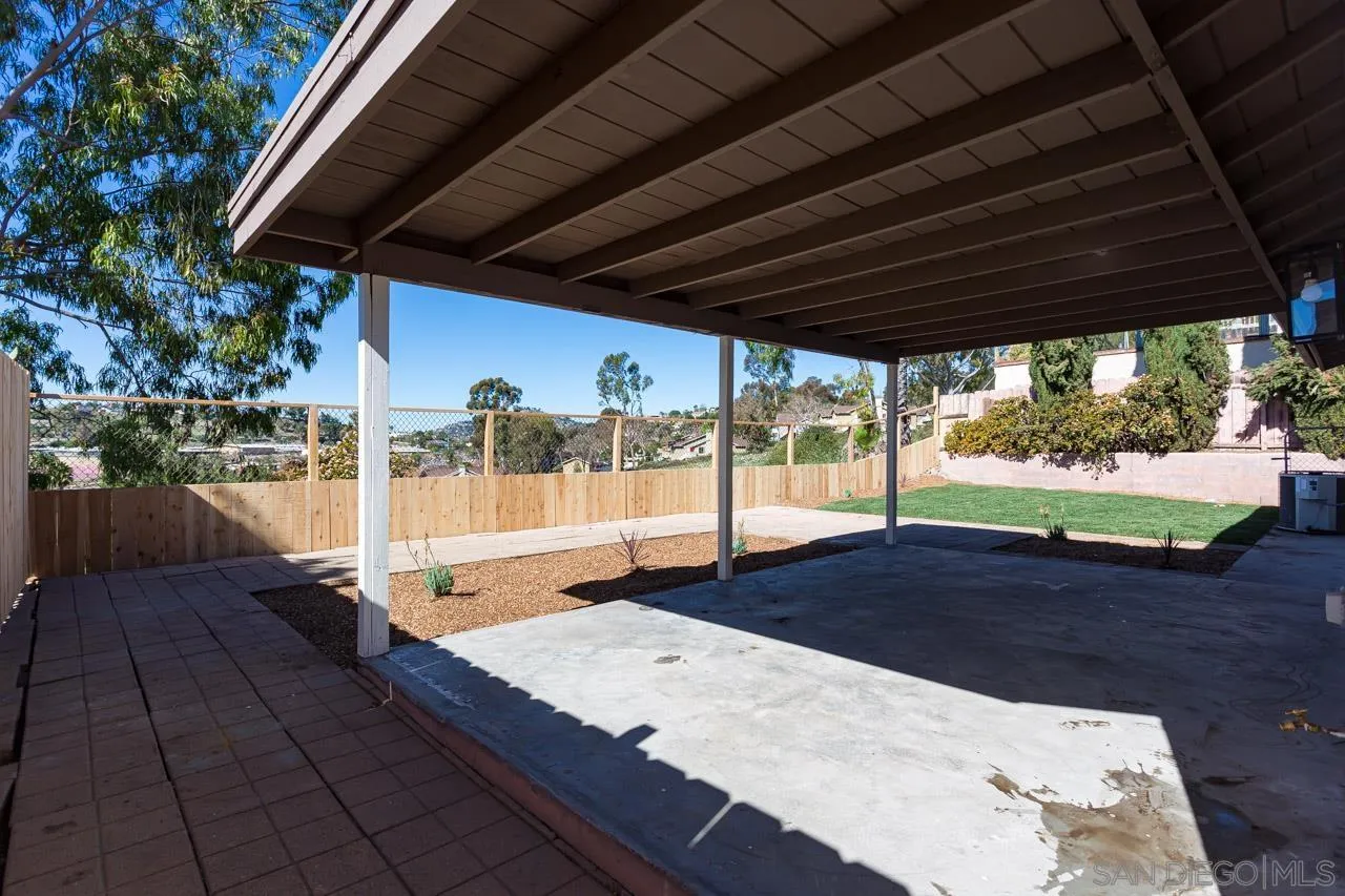 2924 Shady Pine Street Spring Valley, CA 91978 - Photo 10 of 22 Gallery Image 10