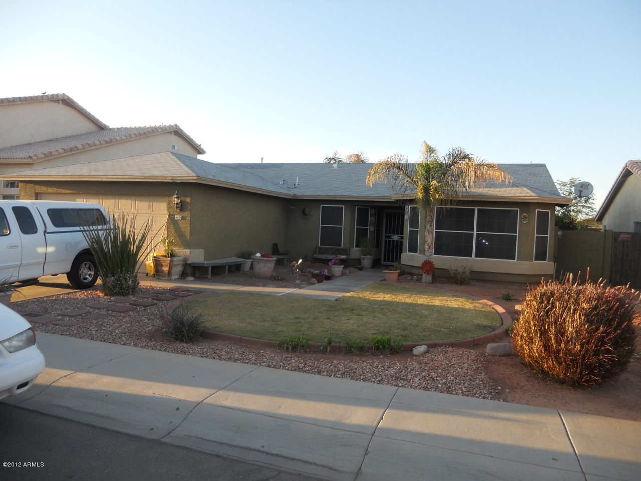 8928 West Monte Vista Road Phoenix, AZ 85037 - Photo 3 of 3 front