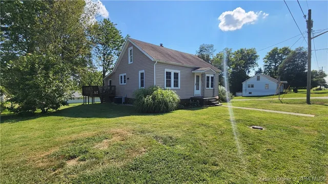 $179,900 | 501 East Homer Street, Salem, IN 47167