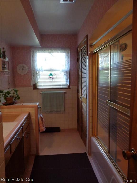 10610 Pardee Road Taylor, MI 48180 - Photo 25 of 41