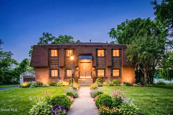 $350,000 | 31 Riverside Avenue, Rensselaer, NY 12144