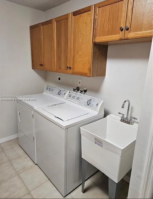 14763 Southwest 152nd Place Miami, FL 33196 - Photo 18 of 30 a utility room with dryer and washer