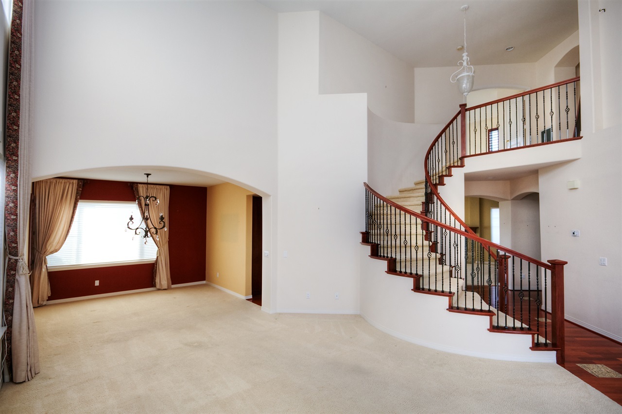 991 Turnstone Road Carlsbad, CA 92011 - Photo 4 of 25