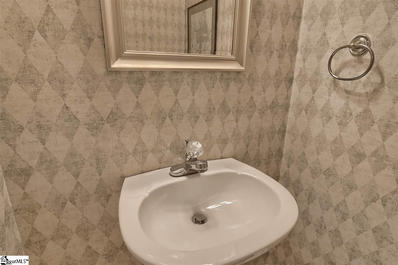 419 East Butler Road, Unit 28 Mauldin, SC 29662 - Photo 8 of 25 Gallery Image 8