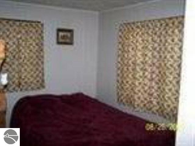 2300 Greenwood Road Lupton, MI 48635 - Photo 5 of 12 1751004-4.JPG