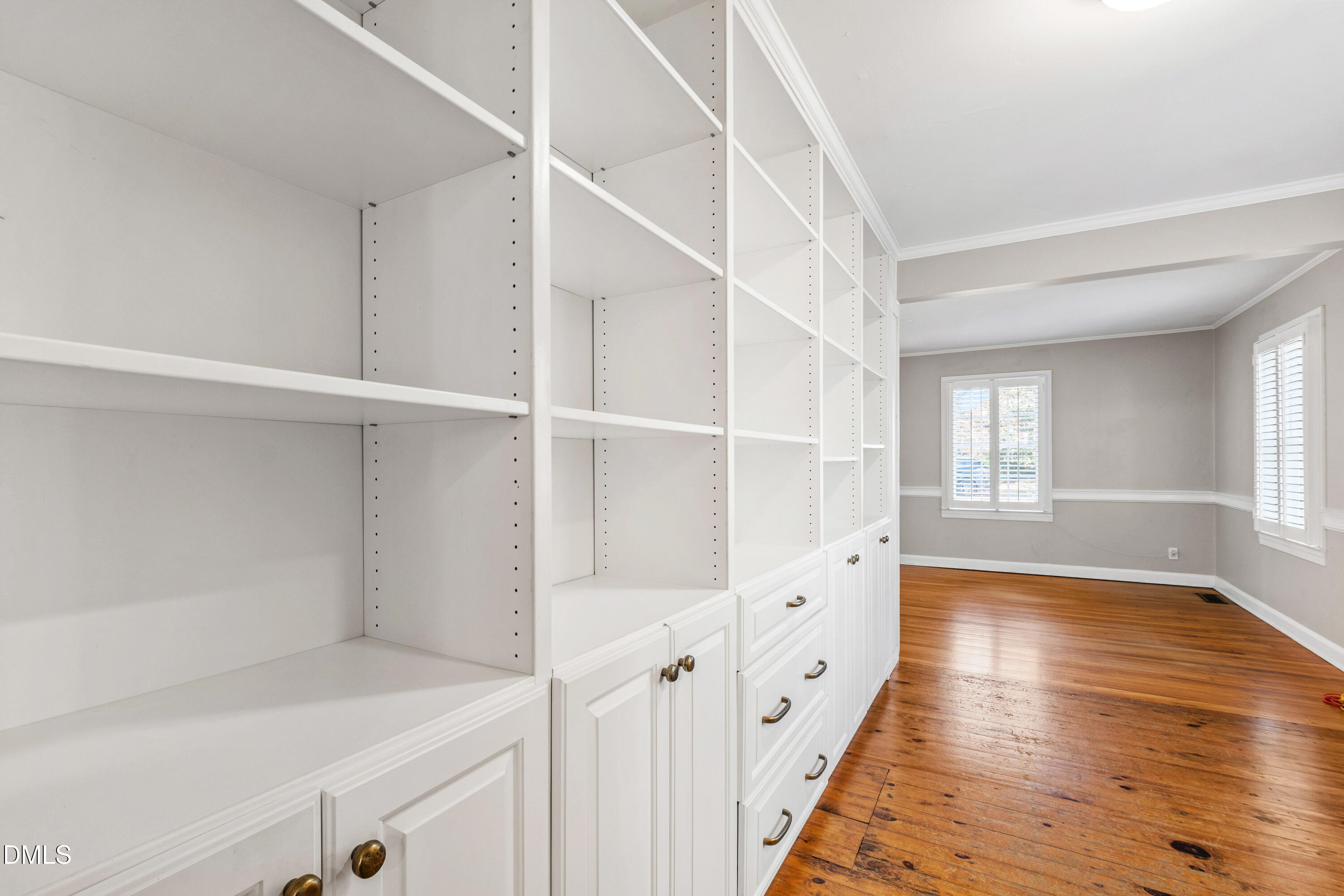 1228 Watauga Street Raleigh, NC 27604 - Photo 6 of 33 Watauga-5