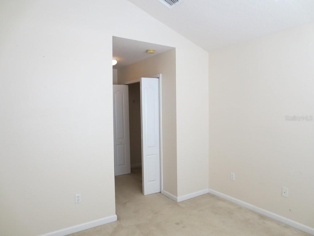 1038 Vista Cay Court Brandon, FL 33511 - Photo 12 of 13 a view of a small space