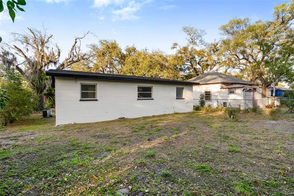 $2,500 | 1778 23rd Street, Sarasota, FL 34234