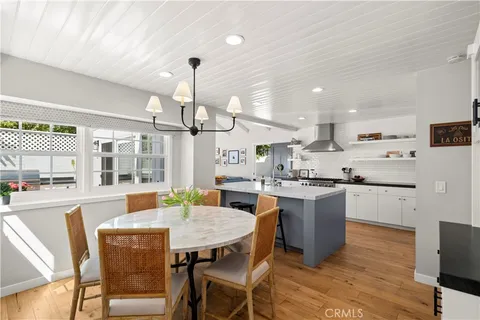 $5,195,000 | 213 Via Mentone, Newport Beach, CA 92663