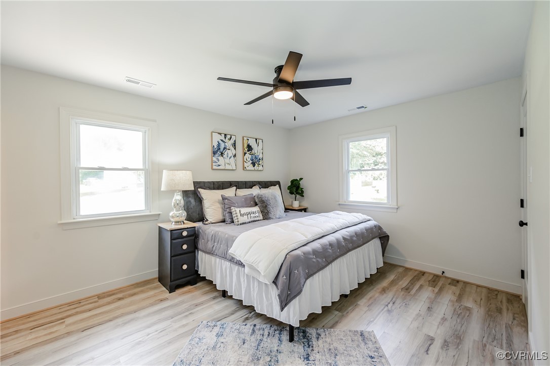 4300 North Courthouse Road Providence Forge, VA 23140 - Photo 20 of 28 a bedroom with a bed and window
