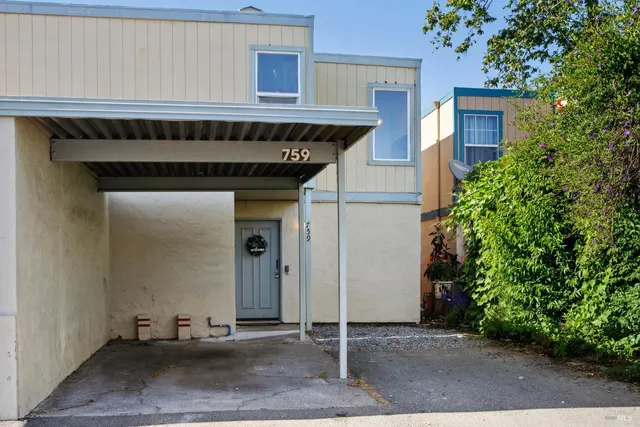 $420,000 | 759 Simpson Place, Santa Rosa, CA 95401
