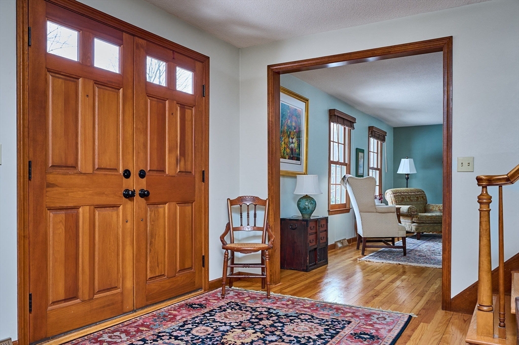71 Glendale Road Southampton, MA 01073 - Photo 5 of 42