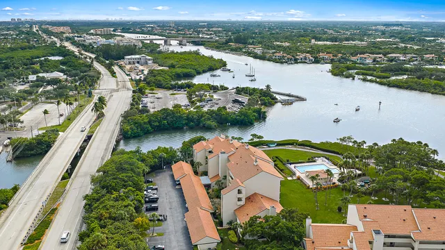 $825,000 | 1000 North Us Highway, Unit BE201, Jupiter, FL 33477