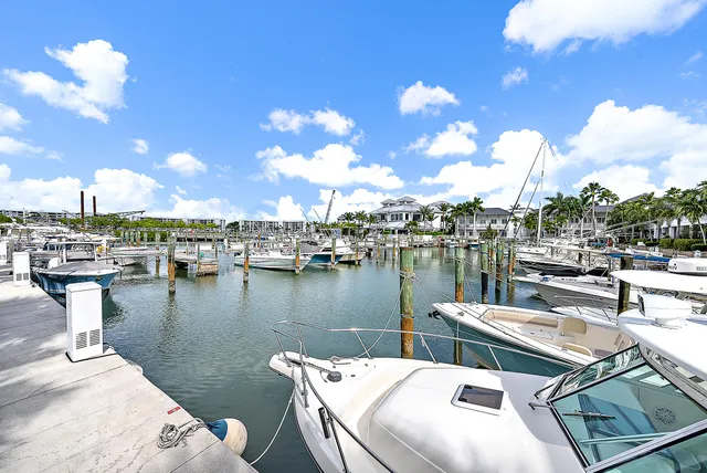 $825,000 | 1000 North Us Highway, Unit BE201, Jupiter, FL 33477