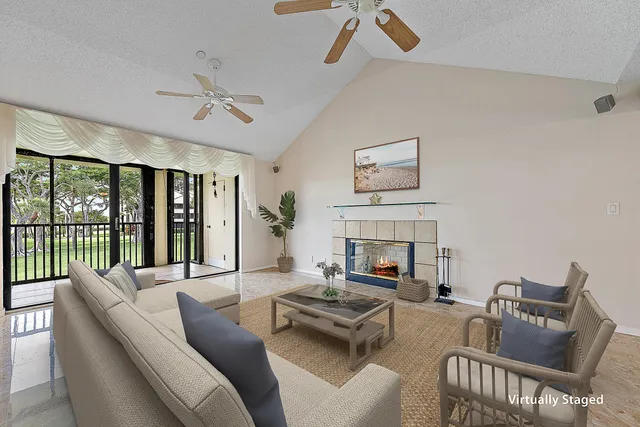 $825,000 | 1000 North Us Highway, Unit BE201, Jupiter, FL 33477