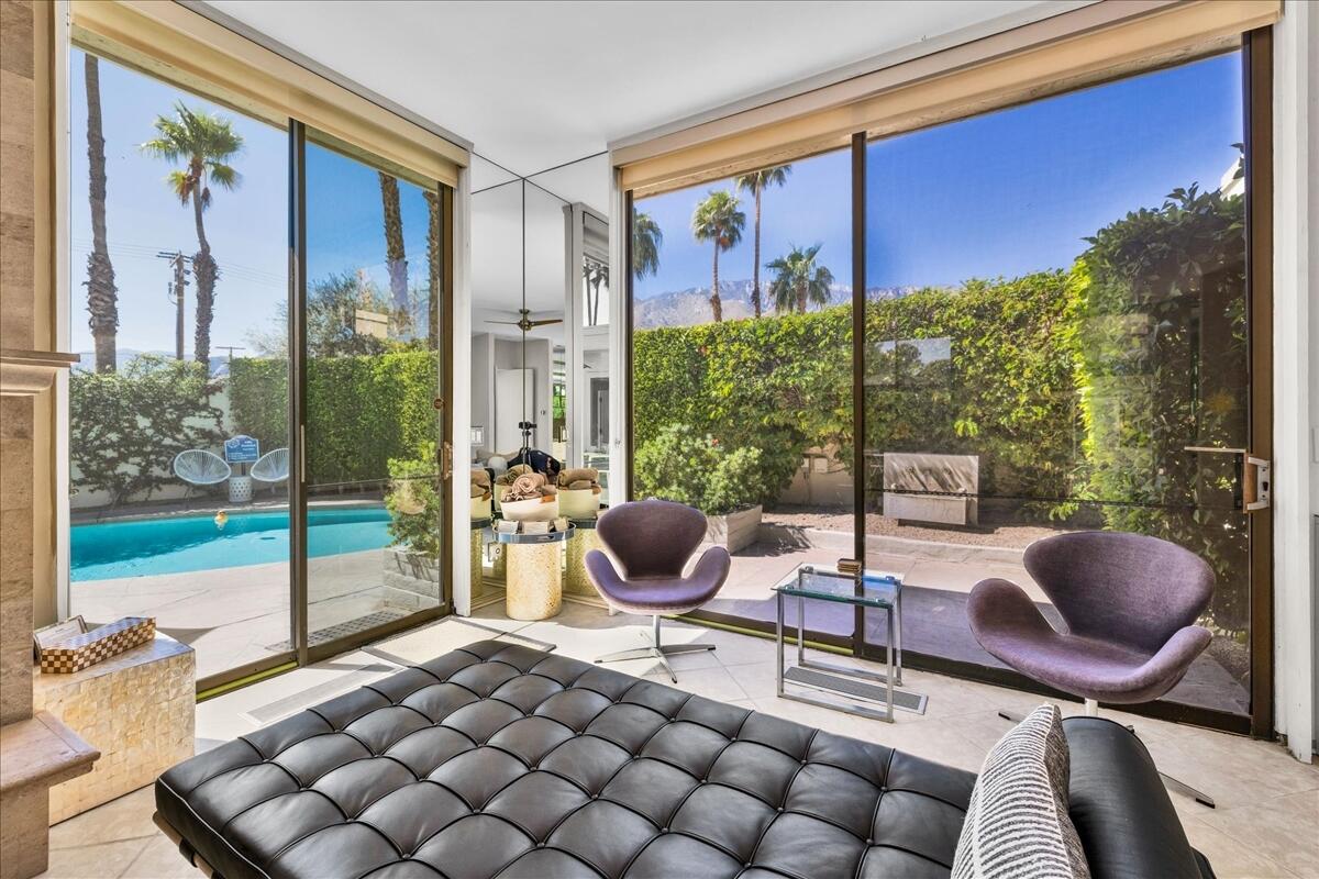 130 West Racquet Club Road, Unit 419 Palm Springs, CA 92262 - Photo 11 of 45 13-13