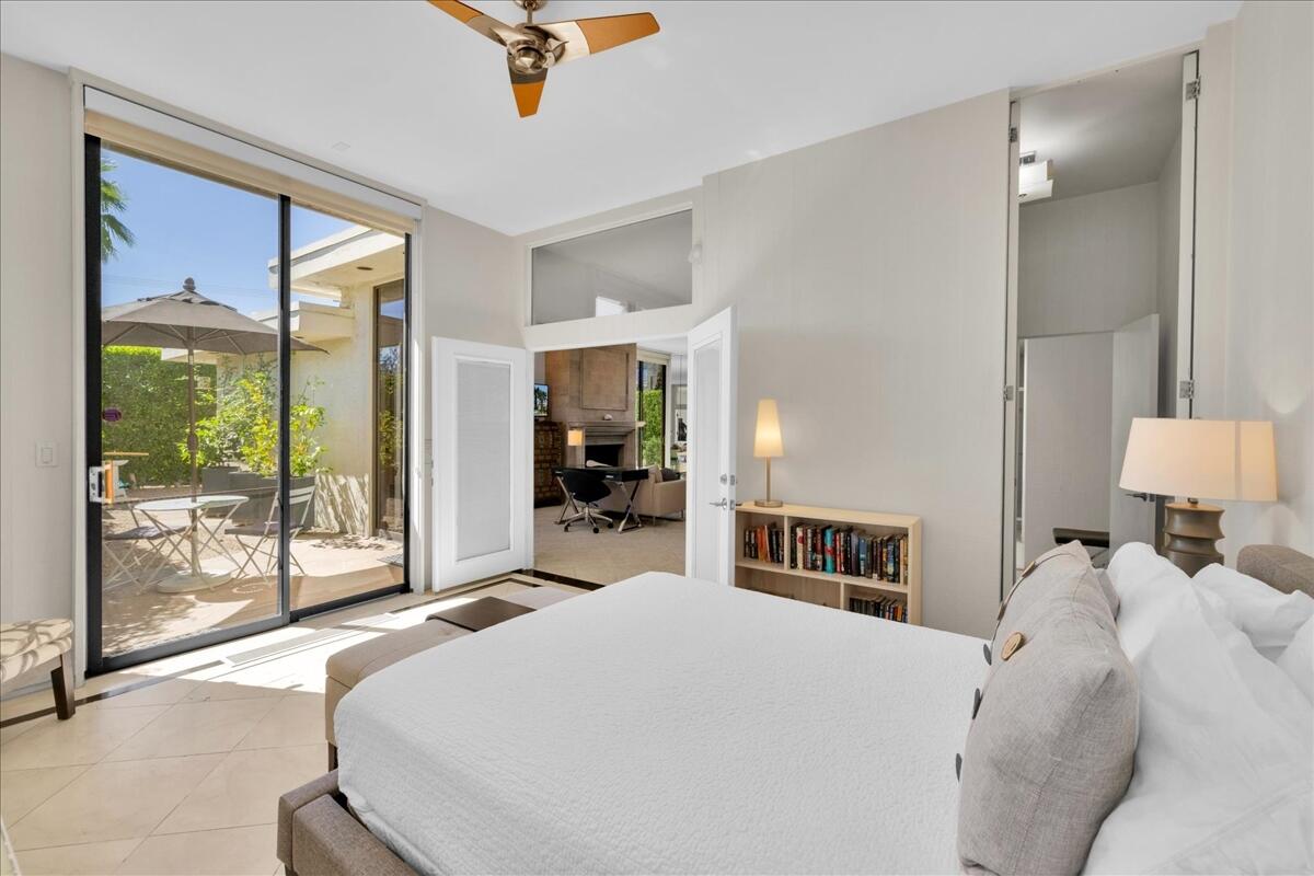 130 West Racquet Club Road, Unit 419 Palm Springs, CA 92262 - Photo 21 of 45 22-22