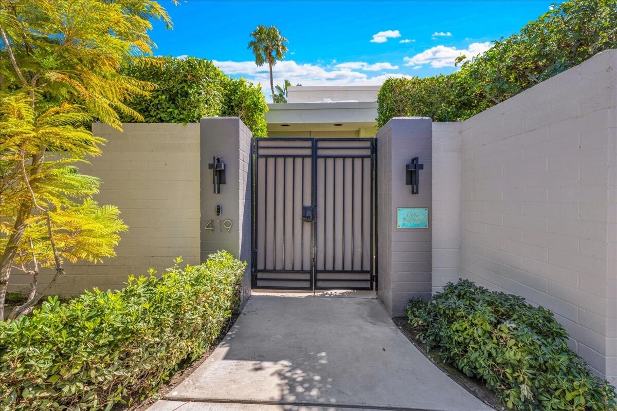 130 West Racquet Club Road, Unit 419 Palm Springs, CA 92262 - Photo 35 of 45 01-01