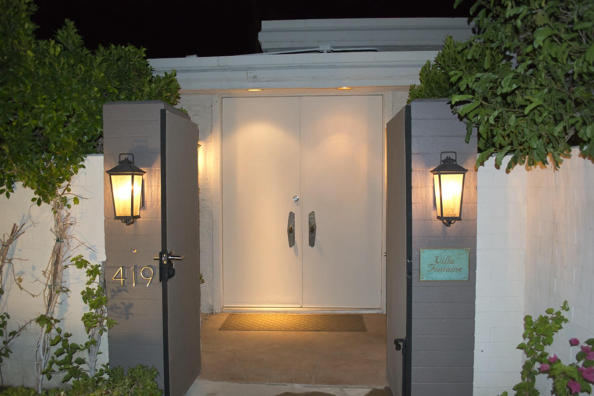 130 West Racquet Club Road, Unit 419 Palm Springs, CA 92262 - Photo 38 of 45 front door
