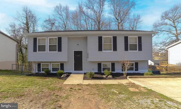 $3,800 | 1016 Hill Road, Landover, MD 20785