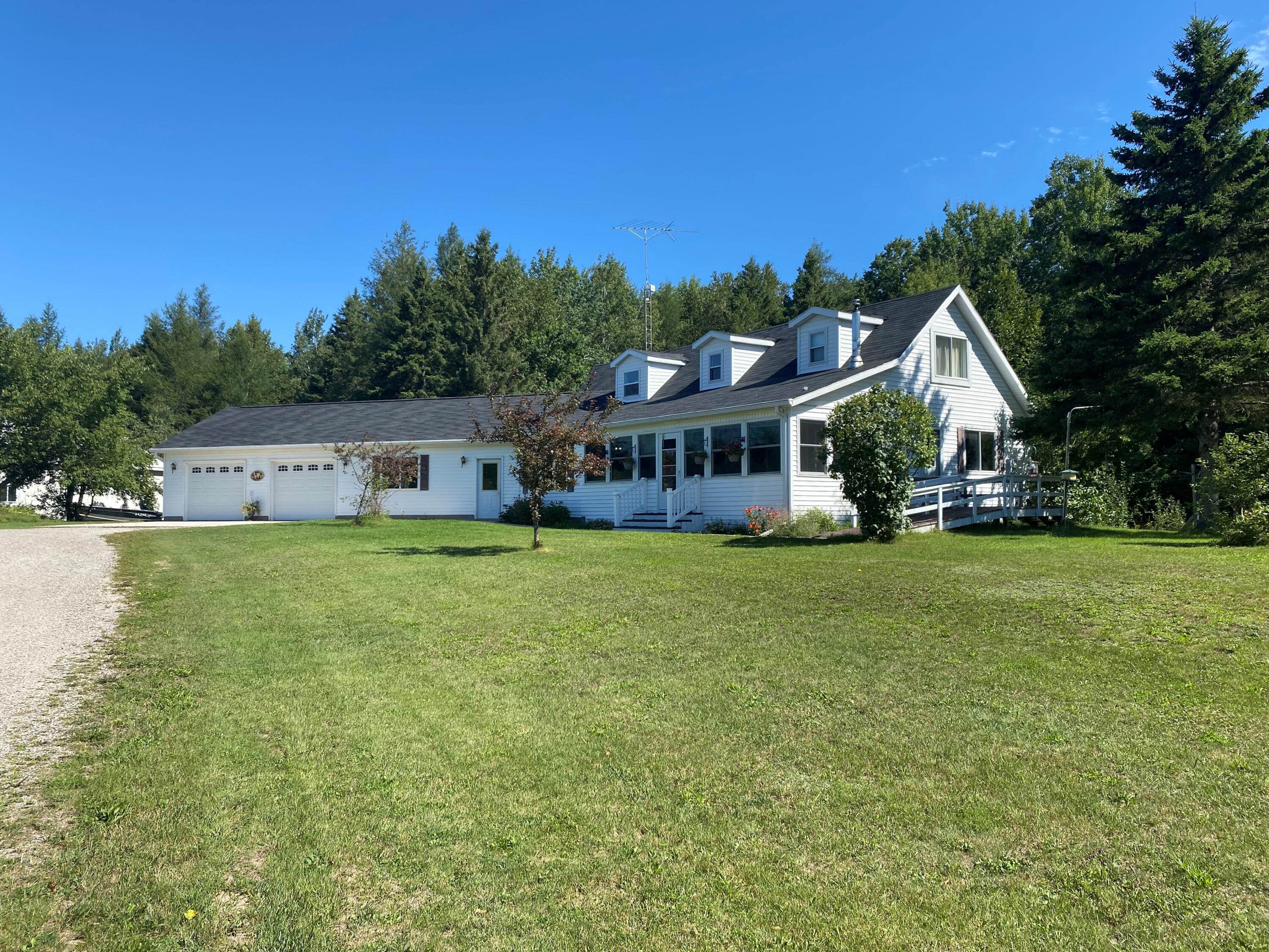 W16496 Mcconnel Road Curtis, MI 49820 - Photo 1 of 33 Gallery Image 1