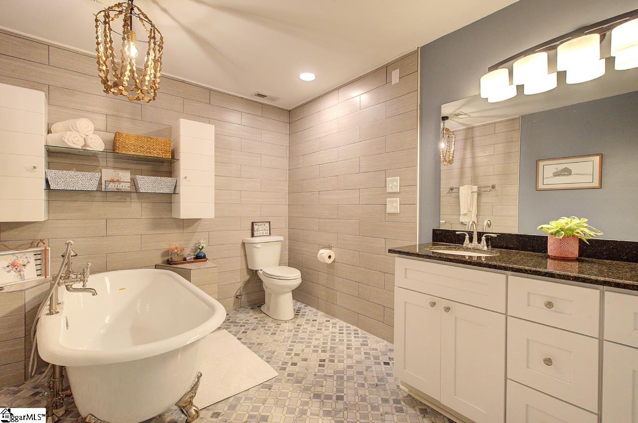 244 Hewitt Road Fountain Inn, SC 29644 - Photo 23 of 48 Gallery Image 23