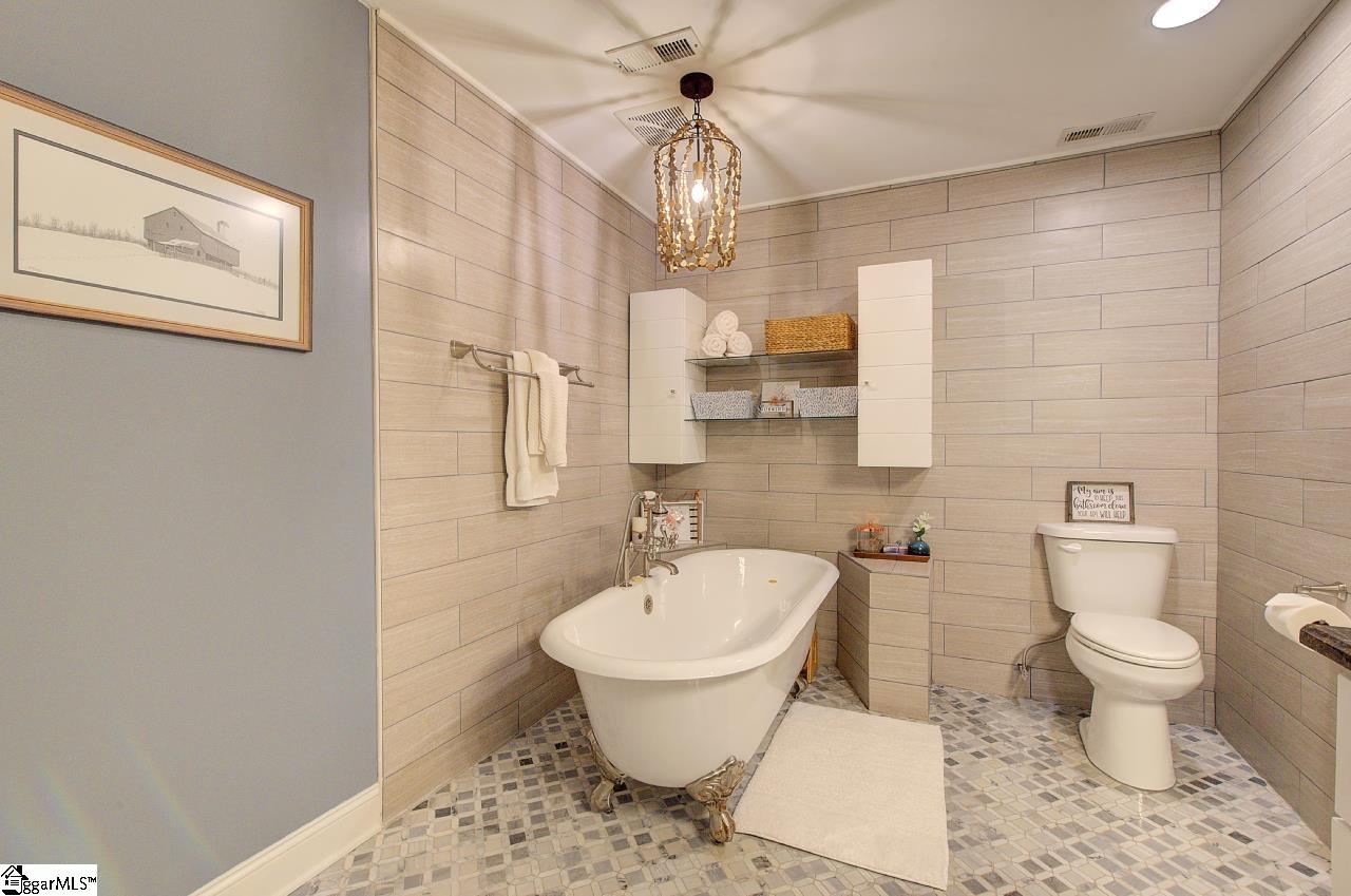 244 Hewitt Road Fountain Inn, SC 29644 - Photo 24 of 48 Gallery Image 24