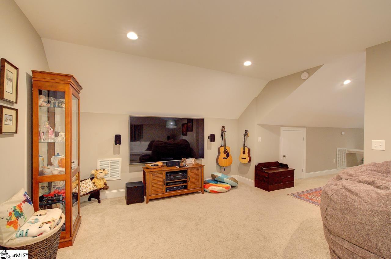 244 Hewitt Road Fountain Inn, SC 29644 - Photo 33 of 48 Gallery Image 33