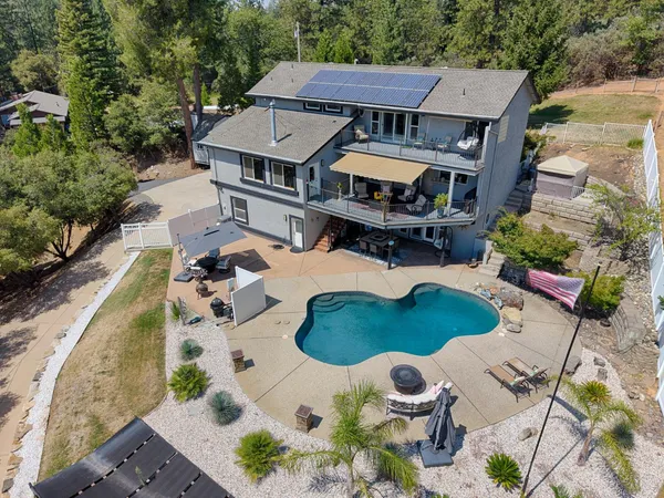 $980,000 | 580 Gayl Drive, Colfax, CA 95713