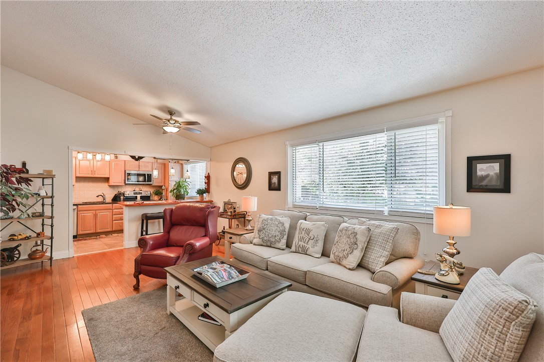 344 Chatham Circle Warwick, RI 02886 - Photo 11 of 44