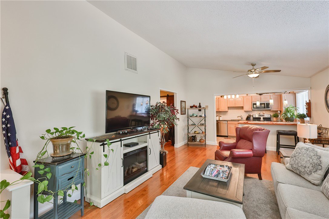 344 Chatham Circle Warwick, RI 02886 - Photo 12 of 44