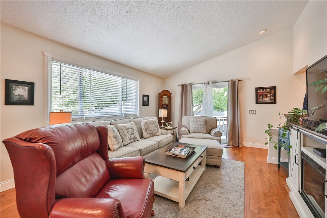 344 Chatham Circle Warwick, RI 02886 - Photo 13 of 44