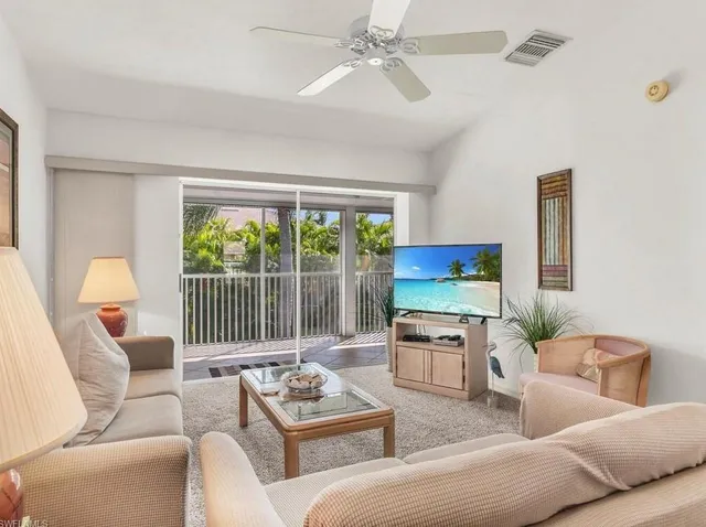 $379,000 | 850 Elkhorn Court, Unit 224, Marco Island, FL 34145